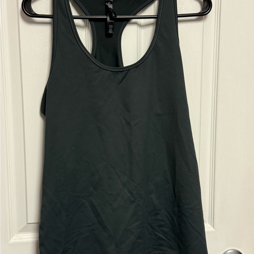 Black Sleeveless Tank Top with Racerback Design